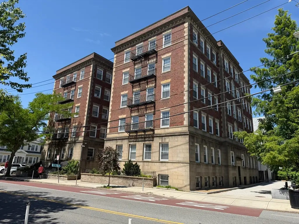 36 College Ave, Somerville, MA 02144 - #1