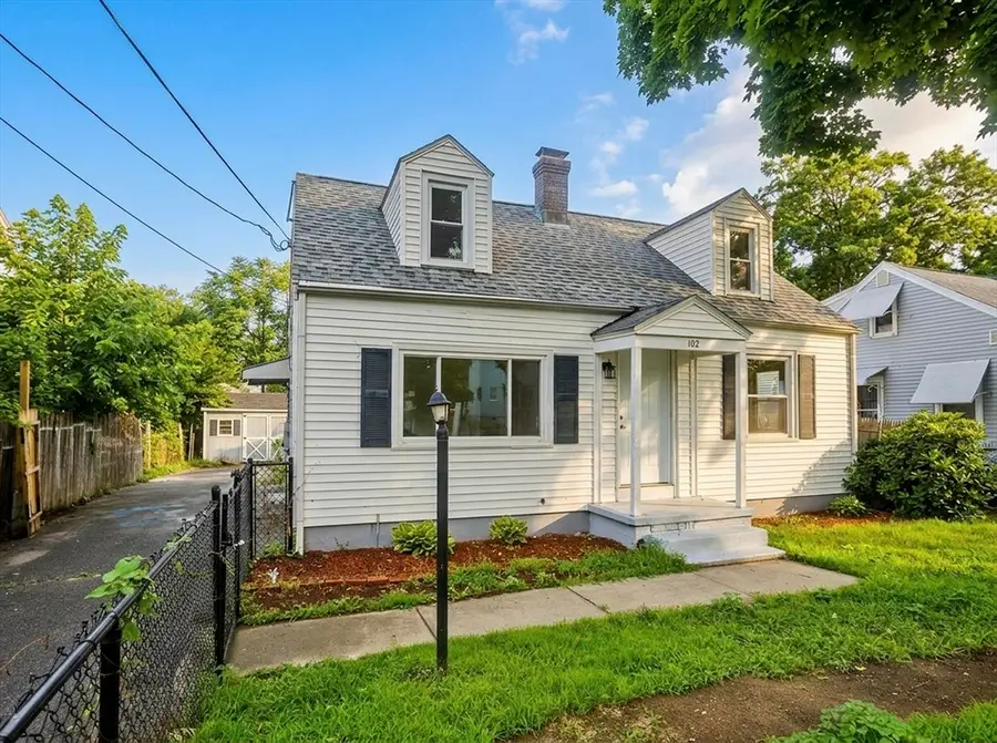102 San Miguel St, Springfield, MA 01104 - #3
