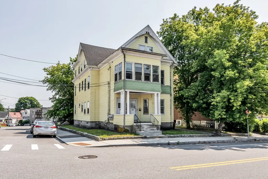 165 University Ave, Lowell, MA 01854 - #1