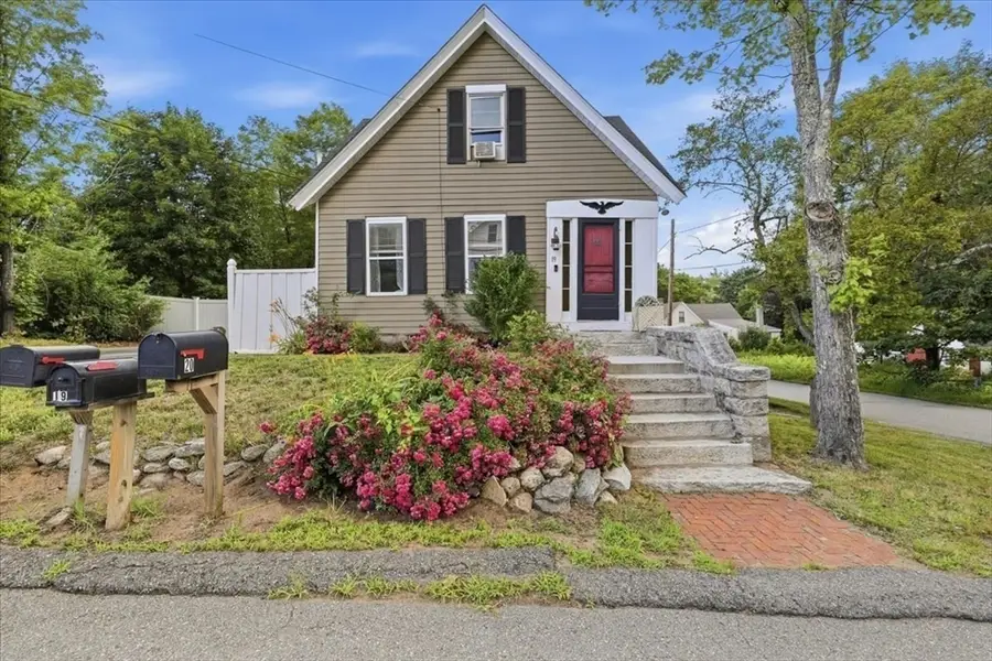 19 West Elm St., Townsend, MA 01474 - #2