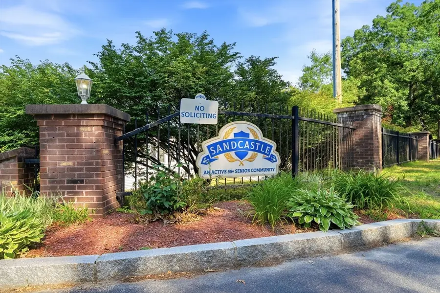 3 Queens Rd #211, Attleboro, MA 02703 - #3