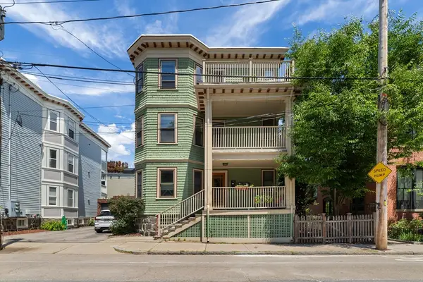 62 Seaverns Ave #2, Boston, MA 02130