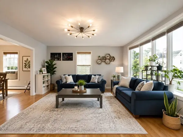 70 Pine Grove Ave, Lynn, MA 01905