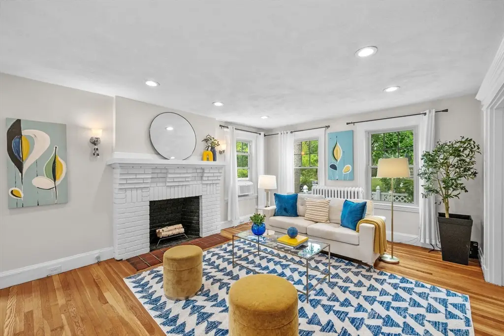 500 Lowell Ave #1, Newton, MA 02460 - #1