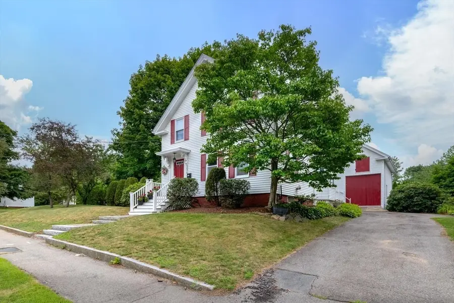 276 Salem St, Wakefield, MA 01880 - #2