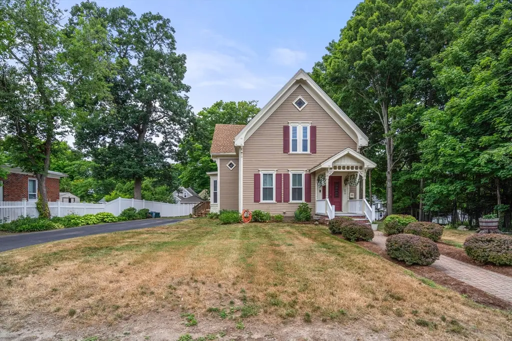 290 Walnut Street, Stoughton, MA 02072 - #1