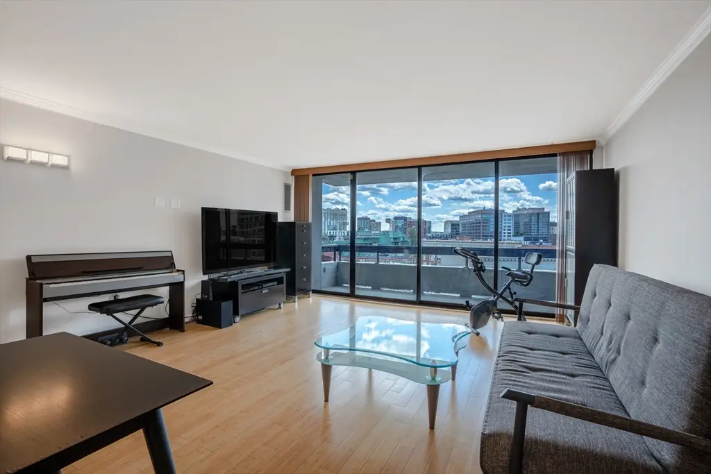 566 Commonwealth #906, Boston, MA 02215 - #1