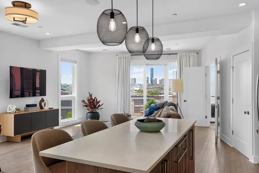232 Old Colony Ave #506, Boston, MA 02127 - #1