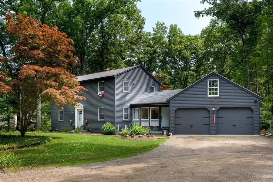1662 Wachusett St, Jefferson, MA 01522 - #3