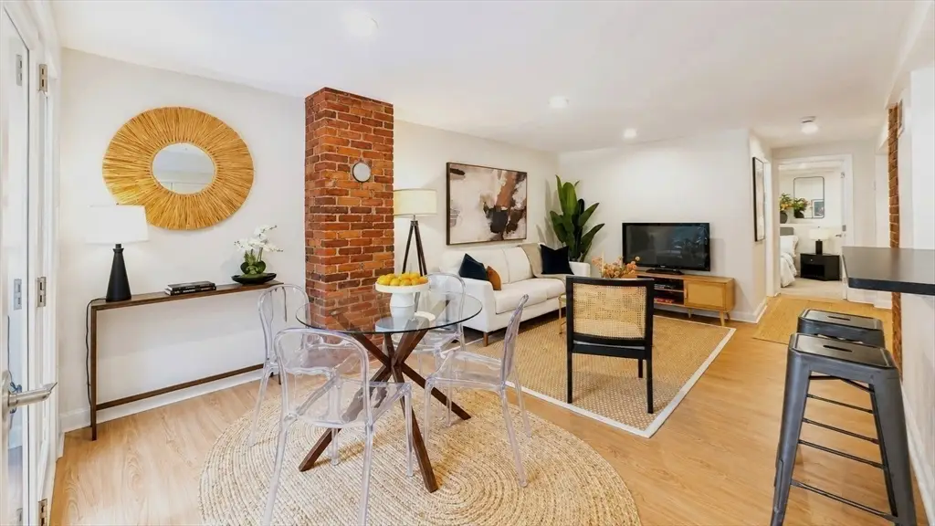 16 Claremont Park #1, Boston, MA 02118 - #1