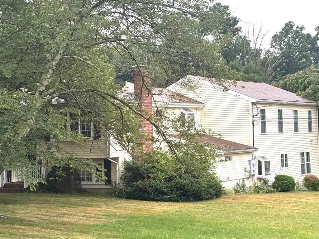 560 Allen Ave, North Attleboro, MA 02760 - #1
