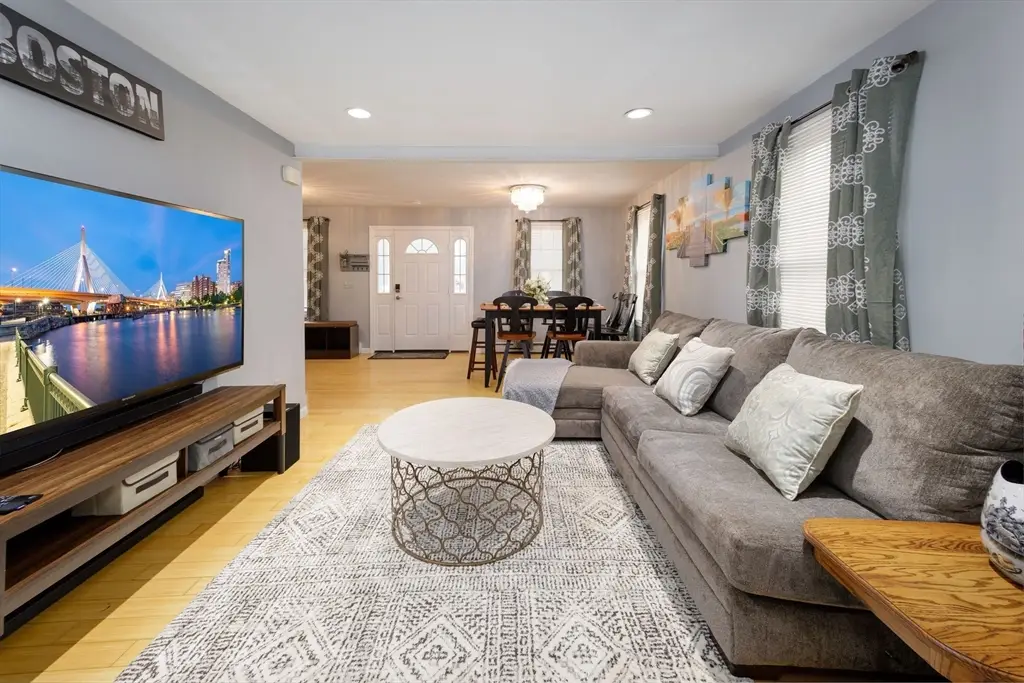 8 Myrtle Ave, Braintree, MA 02184 - #1