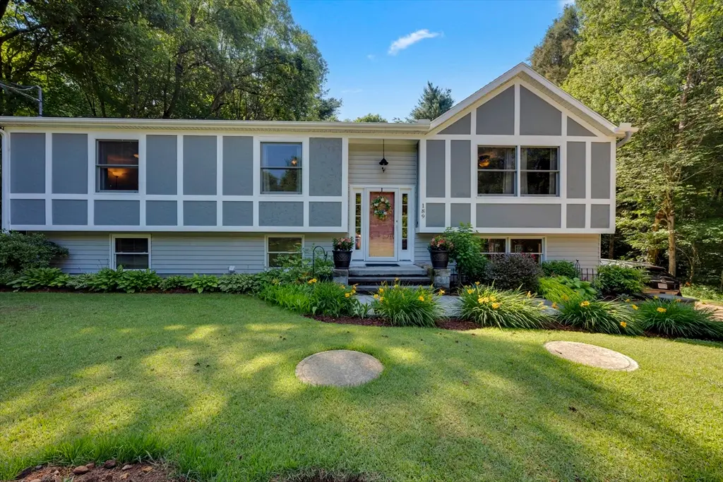 189 Stafford Rd, Holland, MA 01521 - #1
