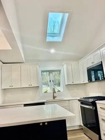 322 River Rd, Andover, MA 01810 - #3