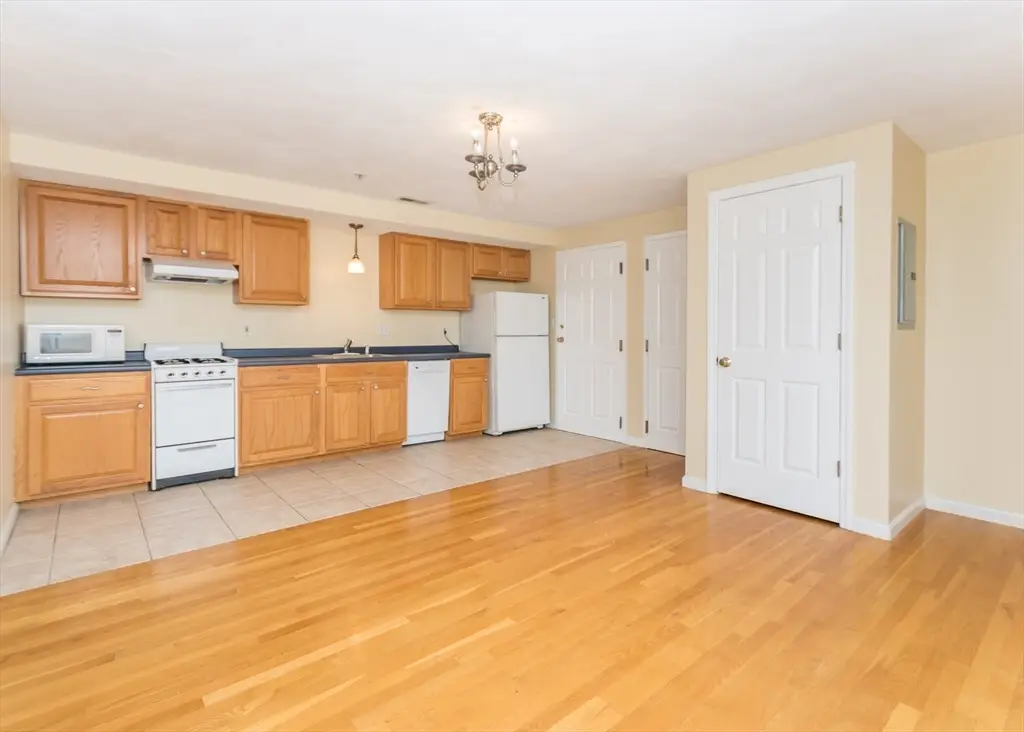 10 Middle Street Ct #7, Waltham, MA 02451 - #1