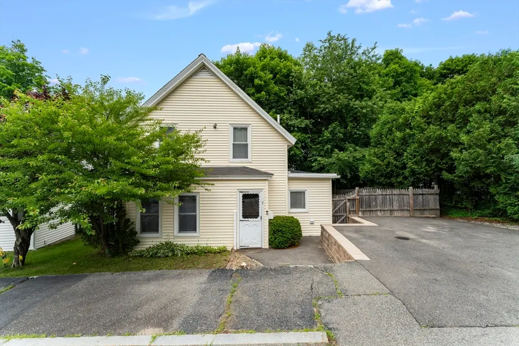 7 Terrace Pl, Fitchburg, MA 01420 - #1