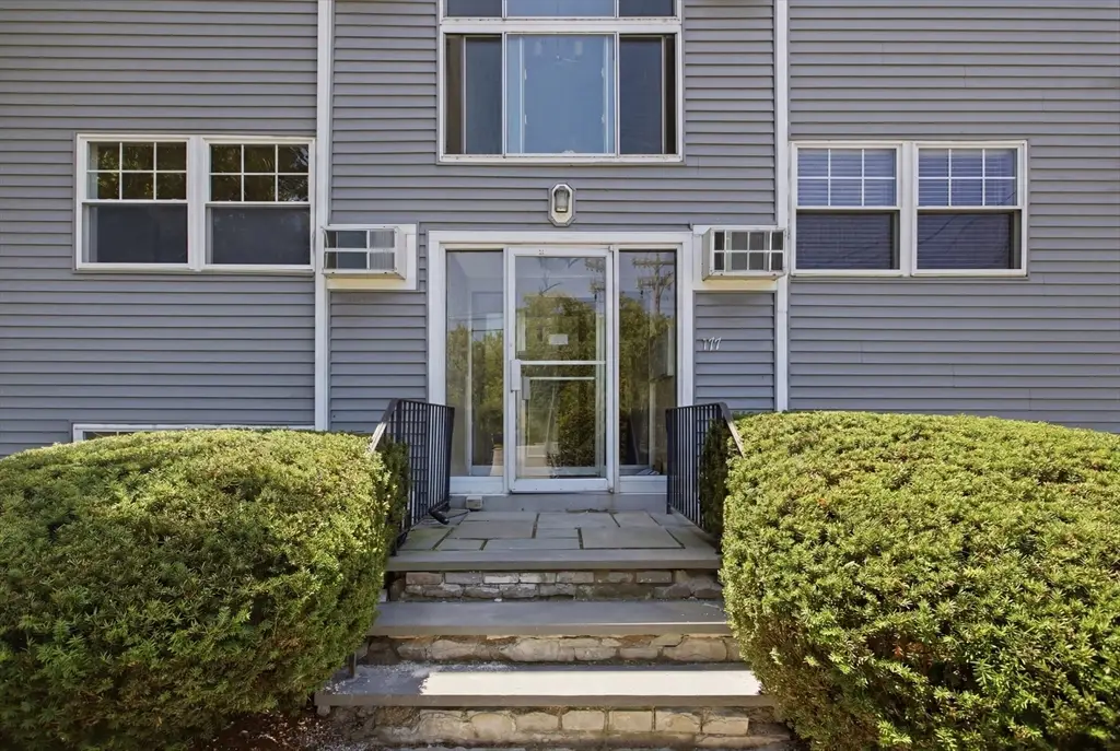 177 Franklin St #3, Stoneham, MA 02180 - #1
