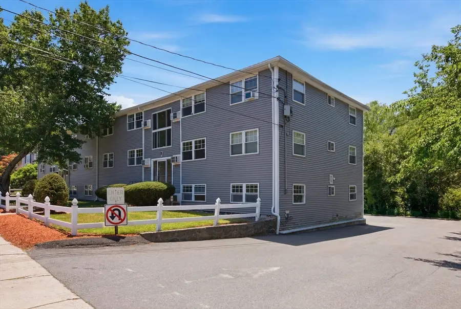 177 Franklin St #3, Stoneham, MA 02180 - #3