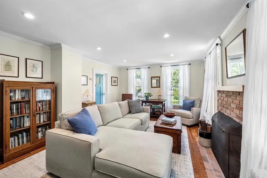 5 Franklin Street, Dartmouth, MA 02748 - #2
