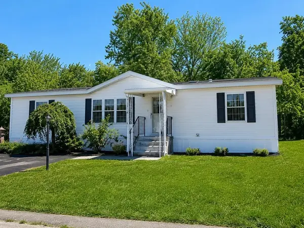 637 South Washington Street #22, North Attleboro, MA 02760