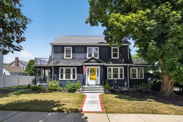 96 Washington St, Belmont, MA 02478