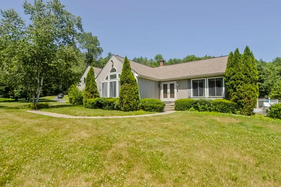 447 Loring Rd, Barre, MA 01005 - #2