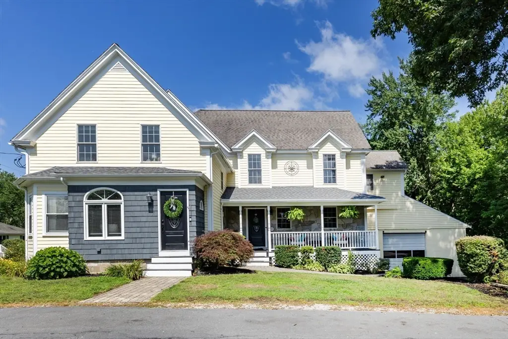7 Austin St, Methuen, MA 01844 - #1
