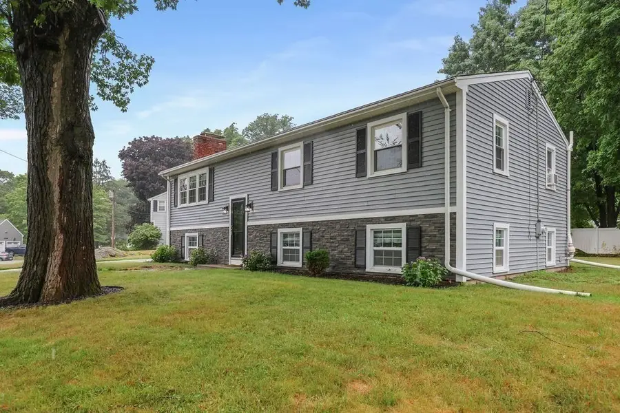 49 Charles St, North Attleboro, MA 02760 - #2