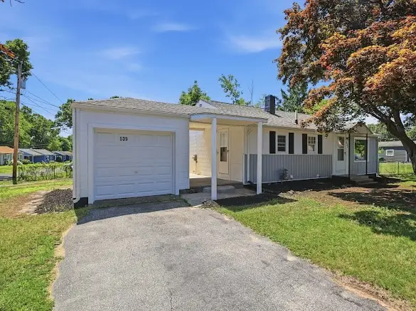 535 Prospect St, Chicopee, MA 01020 - #2