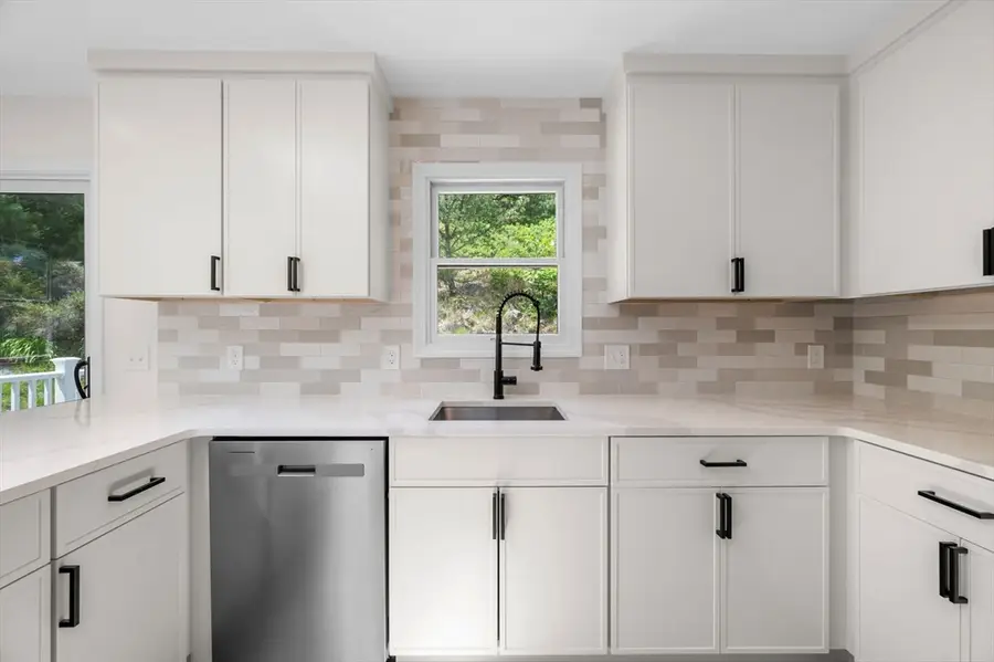 29 Rockway Rd, Peabody, MA 01960 - #3