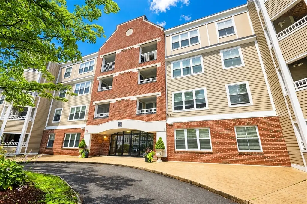 318 Rindge Ave #315, Cambridge, MA 02140 - #1