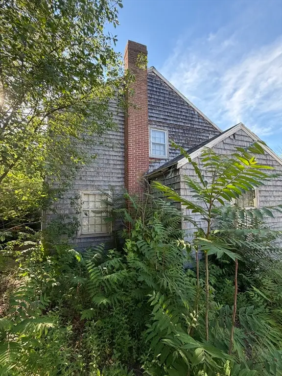 79 Longfellow Rd, Newton, MA 02462 - #2