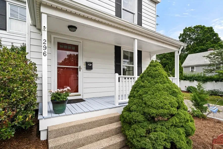 296 Linden St., Wellesley, MA 02481 - #3