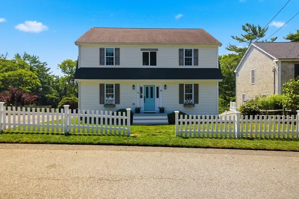 75 Norwell Rd, Marshfield, MA 02050