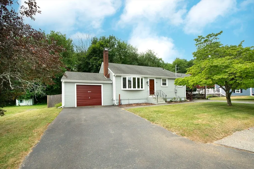 18 Oakwood Dr, Randolph, MA 02368 - #1
