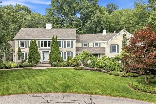3 Hazelwood Cir, Andover, MA 01810