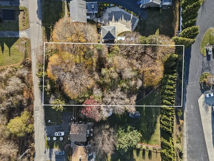 20 Brewster Avenue, Kingston, MA 02364 - #3