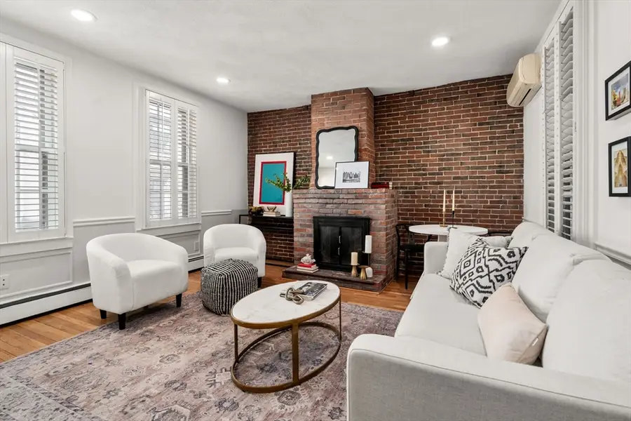 22 Shawmut St #TH, Boston, MA 02116 - #2