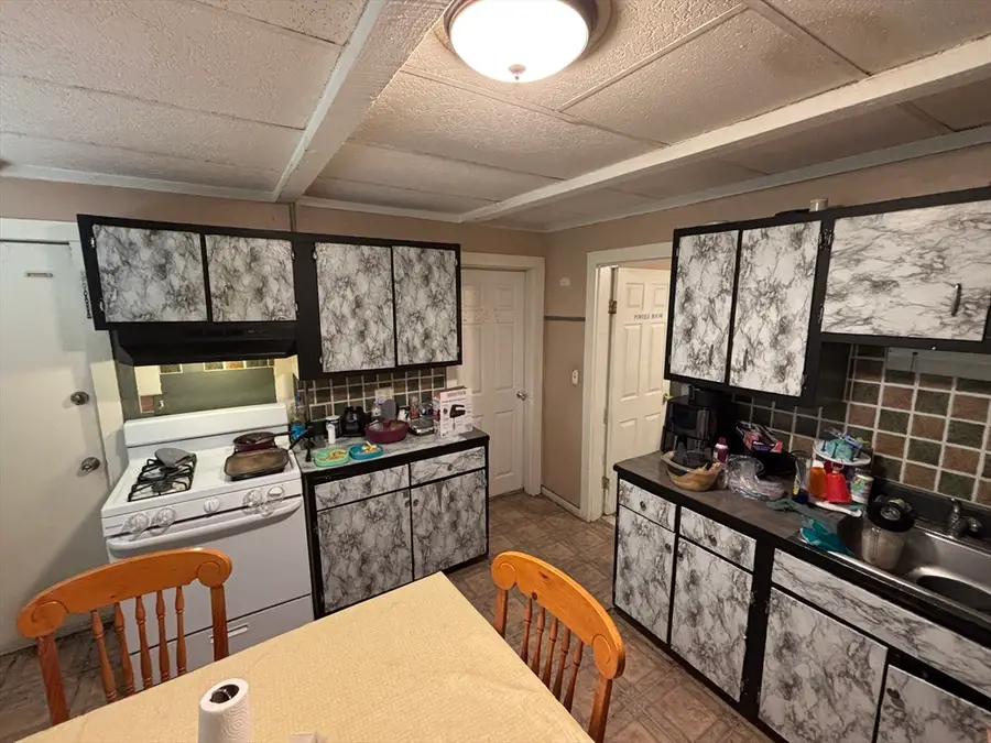 368 River St, Haverhill, MA 01832 - #3