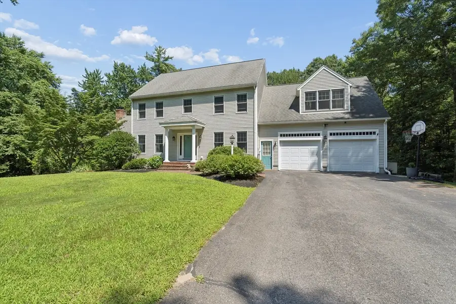 13 Country Club Rd, Sterling, MA 01564 - #2