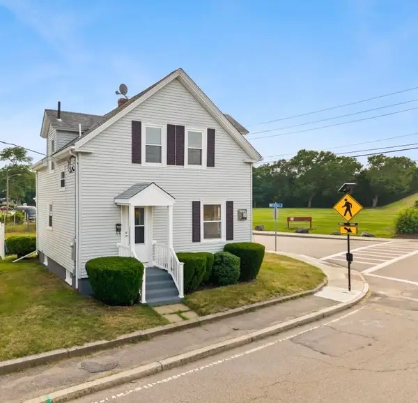 22 Starkey Ave, Attleboro, MA 02703