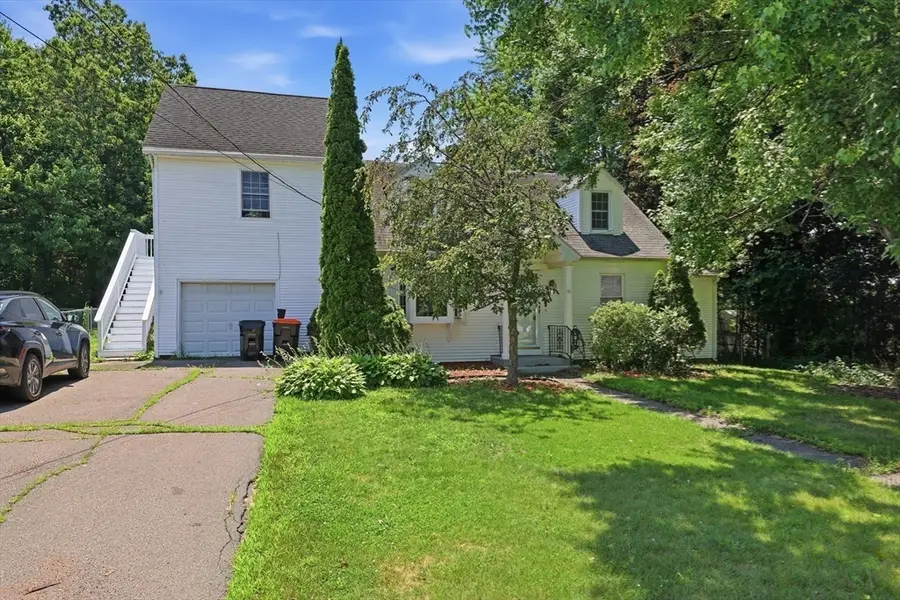 56 Lincoln Ave, South Hadley, MA 01075 - #2