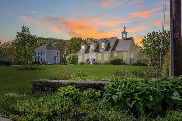 7 Old County Rd, Salisbury, MA 01952
