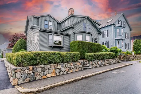 24 Pond Street #1, Marblehead, MA 01945