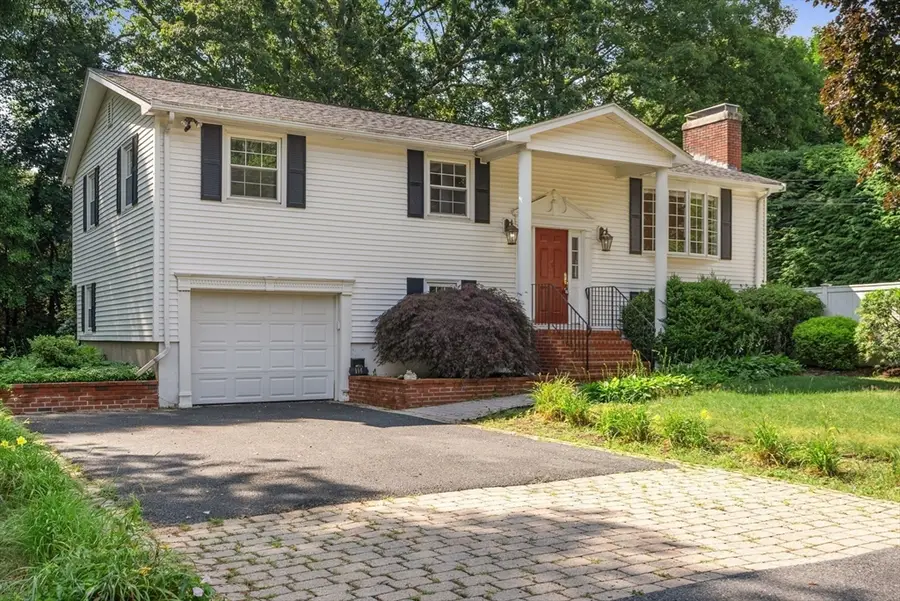114 Albemarle, Norwood, MA 02062 - #2