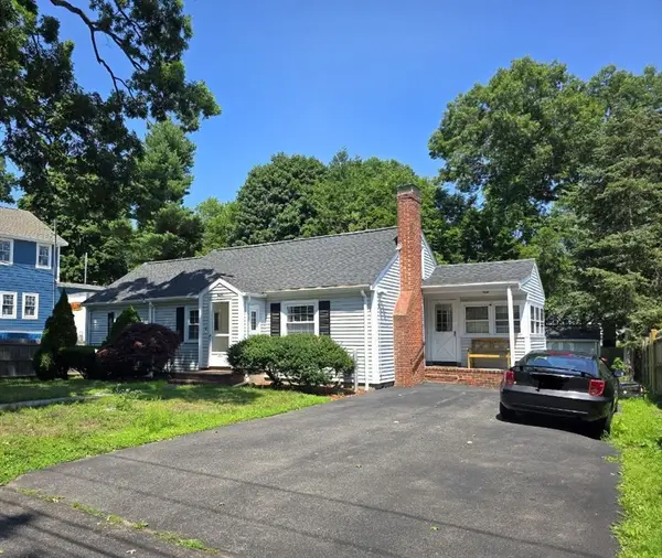 50 Torrey Ave, Brockton, MA 02301