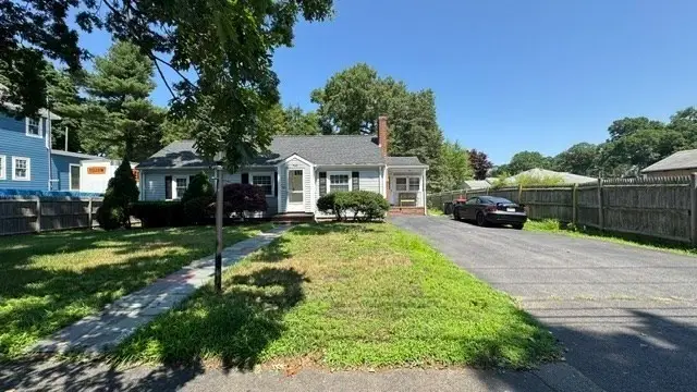 50 Torrey Ave, Brockton, MA 02301 - #2