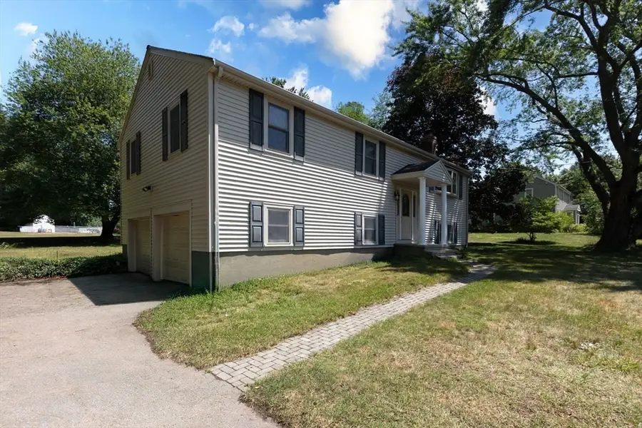 24 Saddle Drive, Bridgewater, MA 02324 - #3