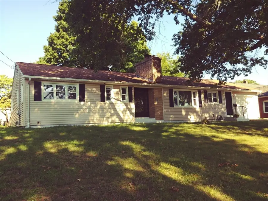 68 Dayton St, Springfield, MA 01118 - #3