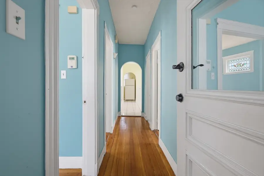 23 Santuit St, Boston, MA 02124 - #3